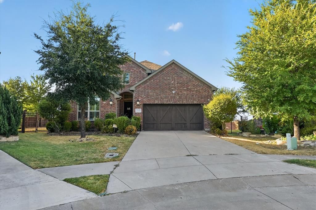 7220 Notre Dame Drive, Irving