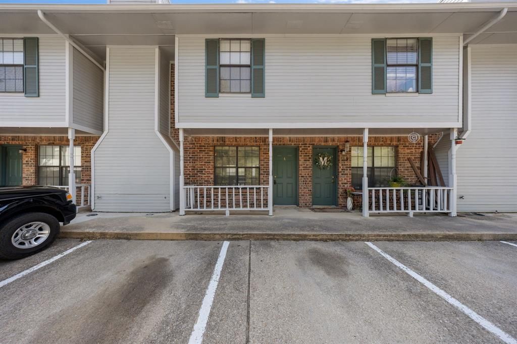 929 W Hickory Street A4, Denton