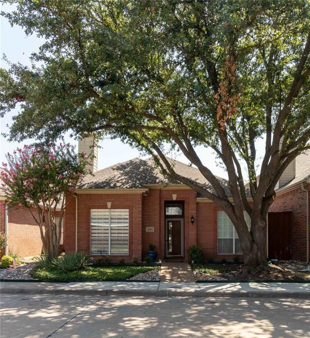 6080 Thursby Avenue, Dallas