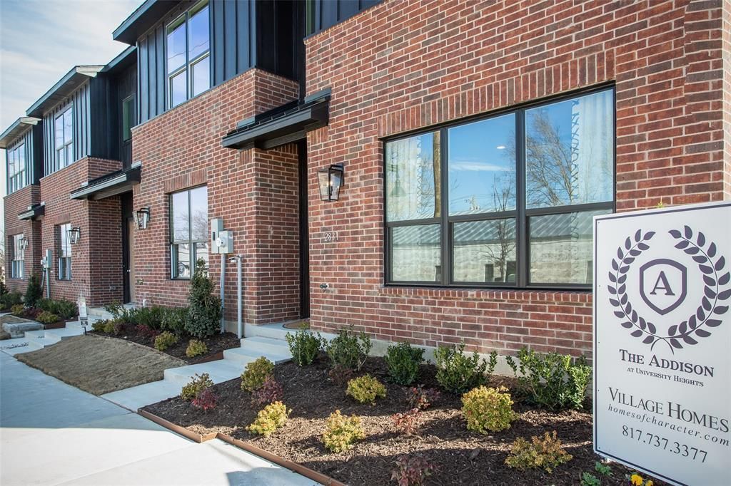 2803 Stanley Avenue, Fort Worth