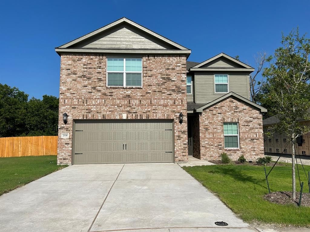 2116 Brentwood Drive, Anna
