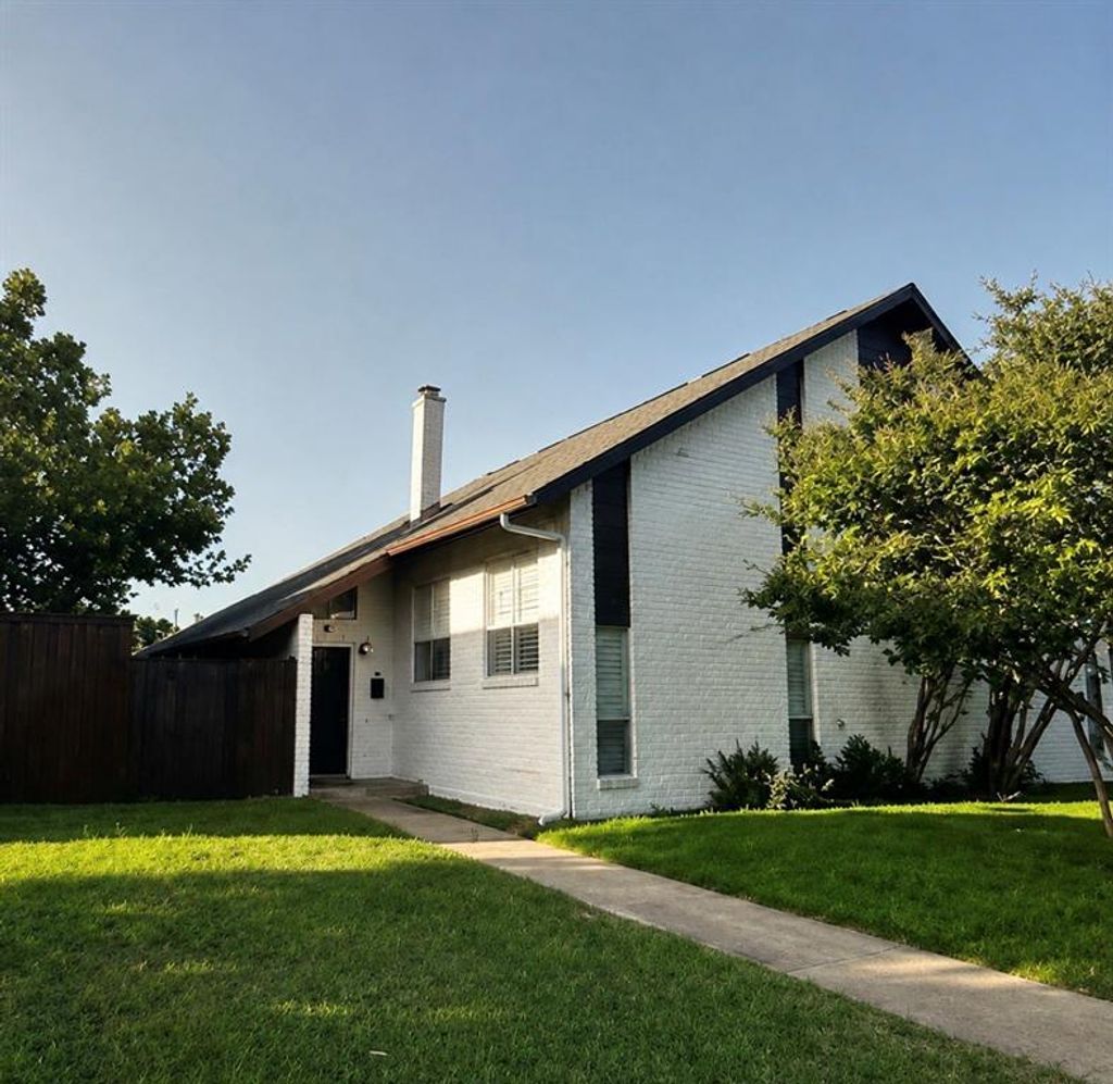 13509 Red Fern Lane, Dallas