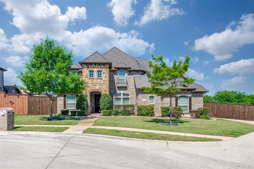 9359 Cherry Brook Lane, Frisco