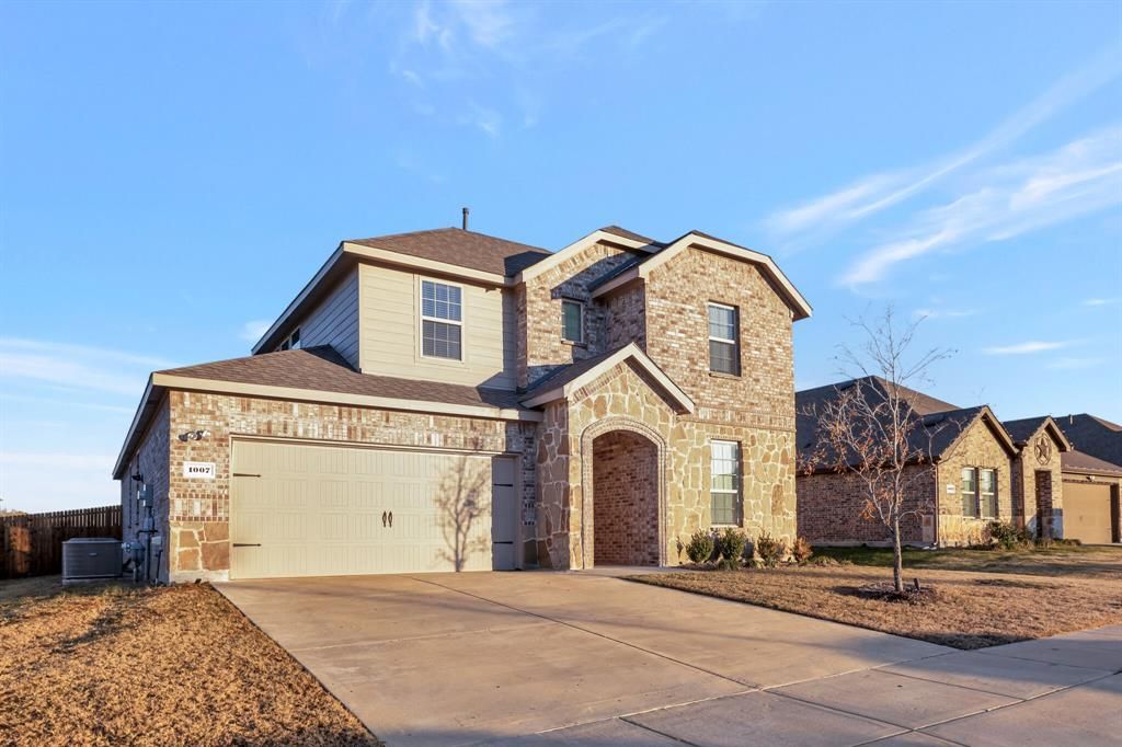 1007 Hitchin Post Way, Princeton