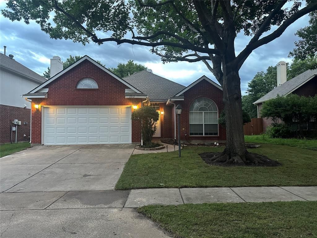 2212 Heatherton Place, Plano