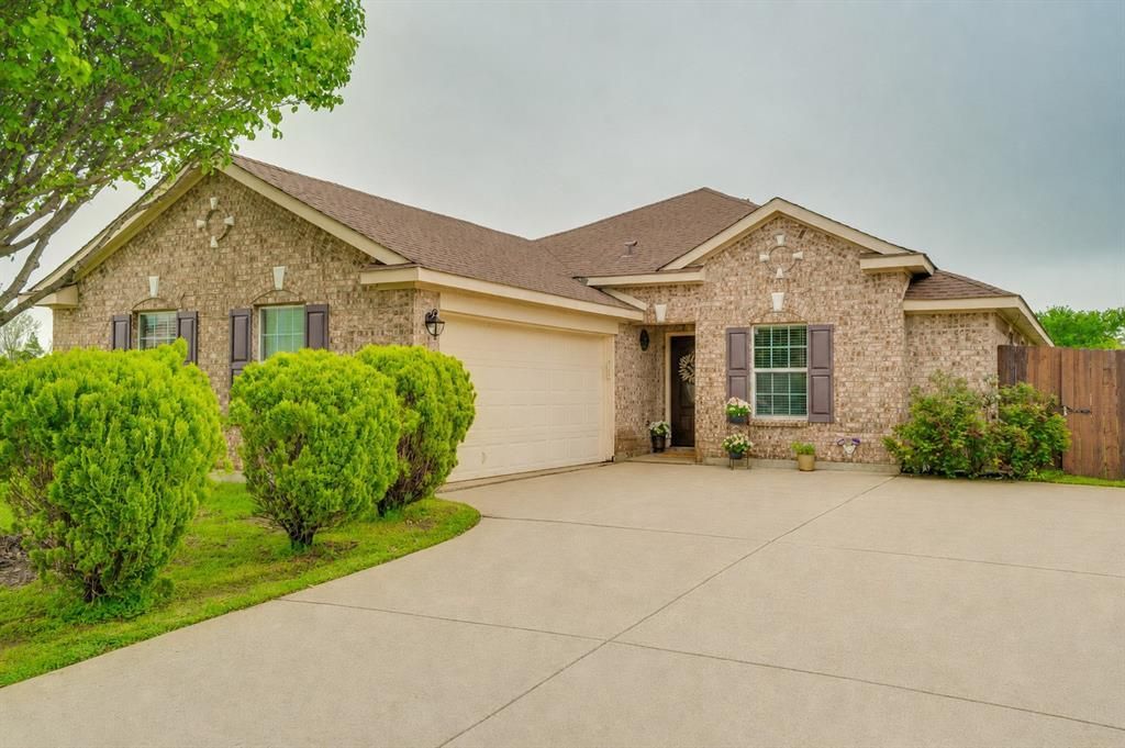2035 Matagorda Lane, Grand Prairie