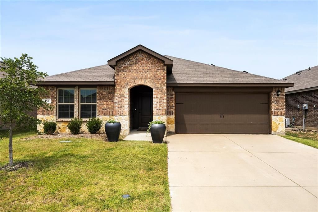 157 Silver Charm Lane, Caddo Mills