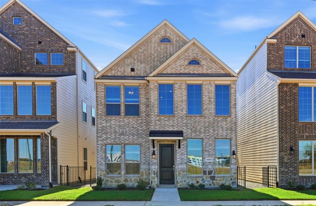 1566 Lake District Drive, Allen