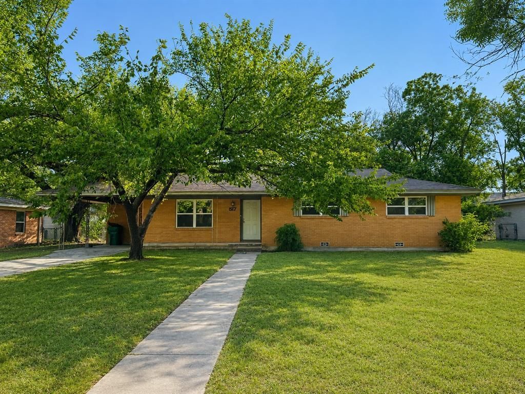 517 N Lydia, Stephenville