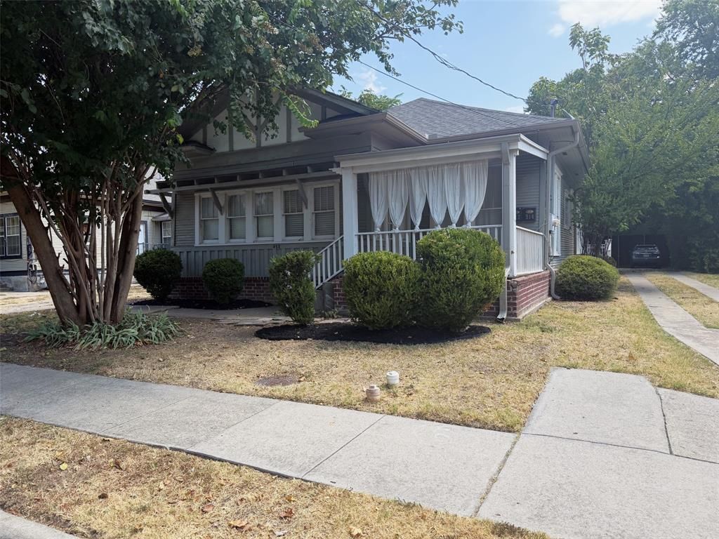 912 Oakland Street, Denton