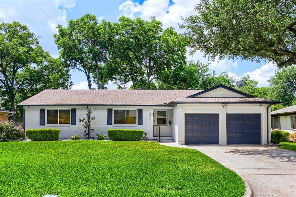 3042 Oxfordshire Lane, Farmers Branch