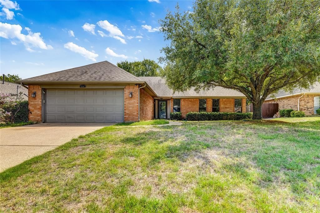 8241 Christie Drive, Frisco