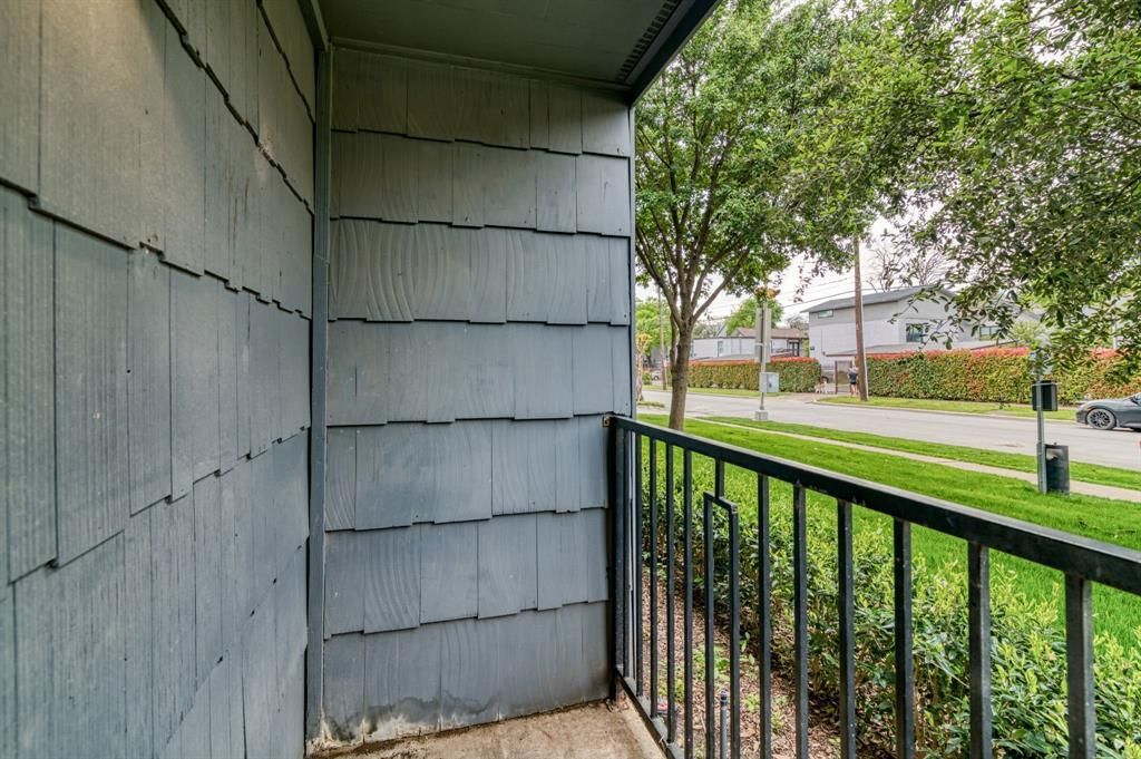 2722 Throckmorton Street 102, Dallas
