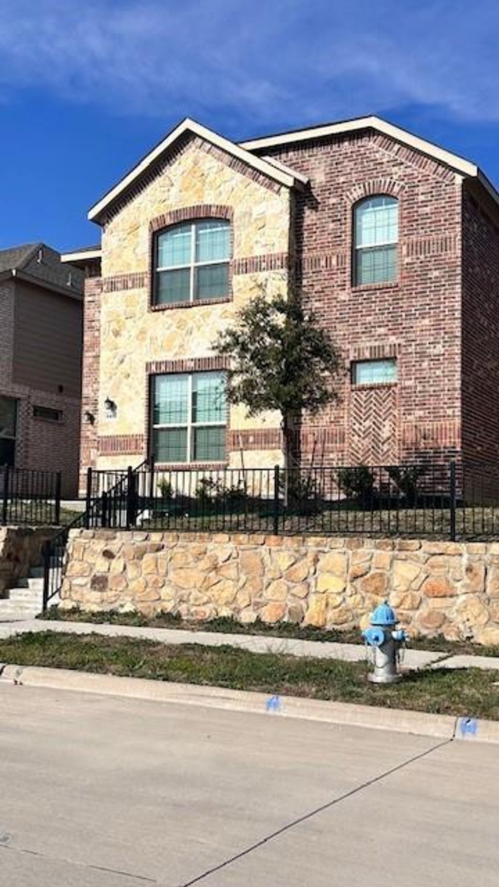 5414 Riverwalk Parkway, Garland