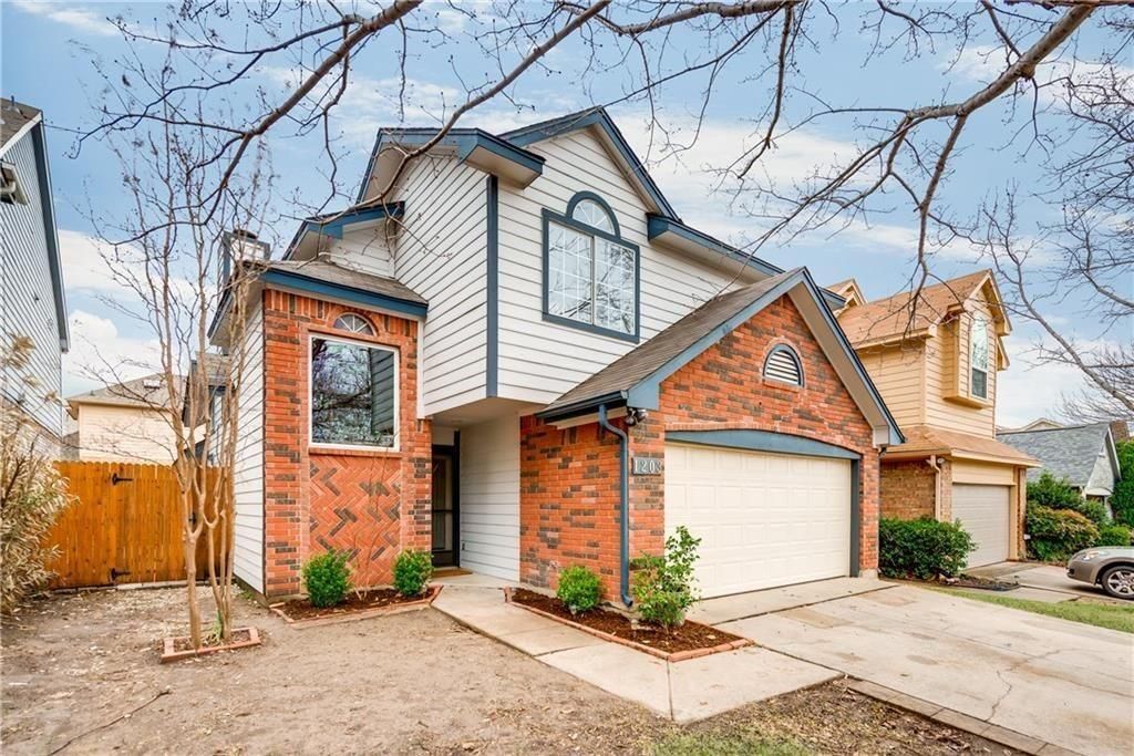 1203 Lone Wolf Trail, Carrollton