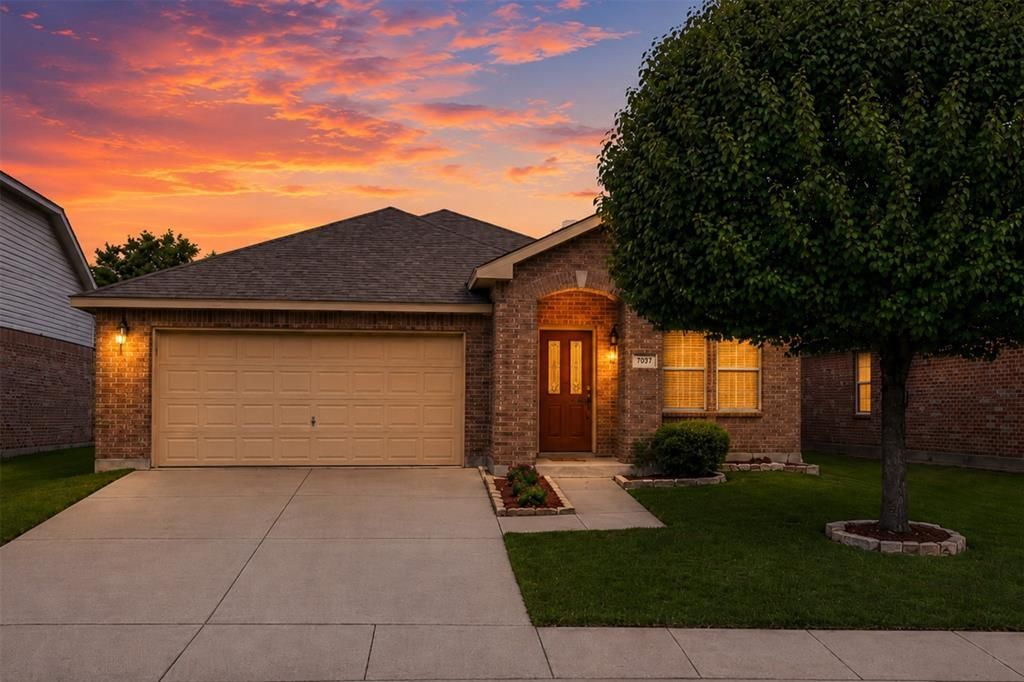 7652 Sienna Ridge Lane, Fort Worth
