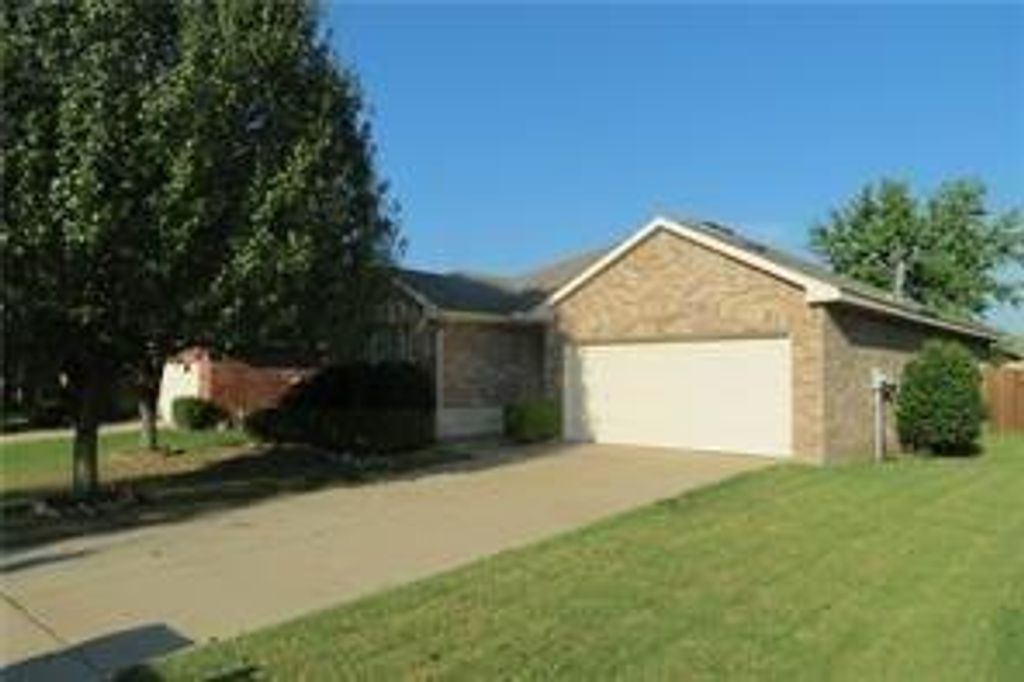 483 Forest Lane, Melissa