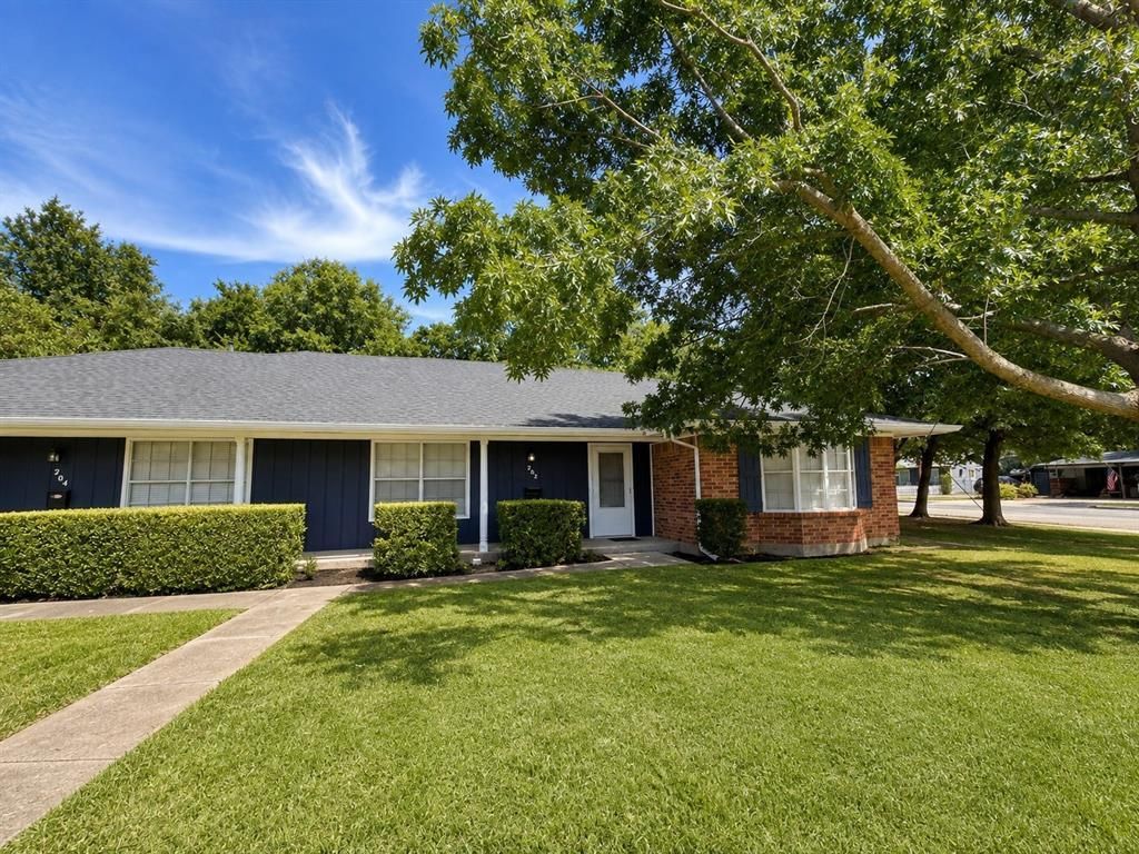 202 N Graves Street, McKinney