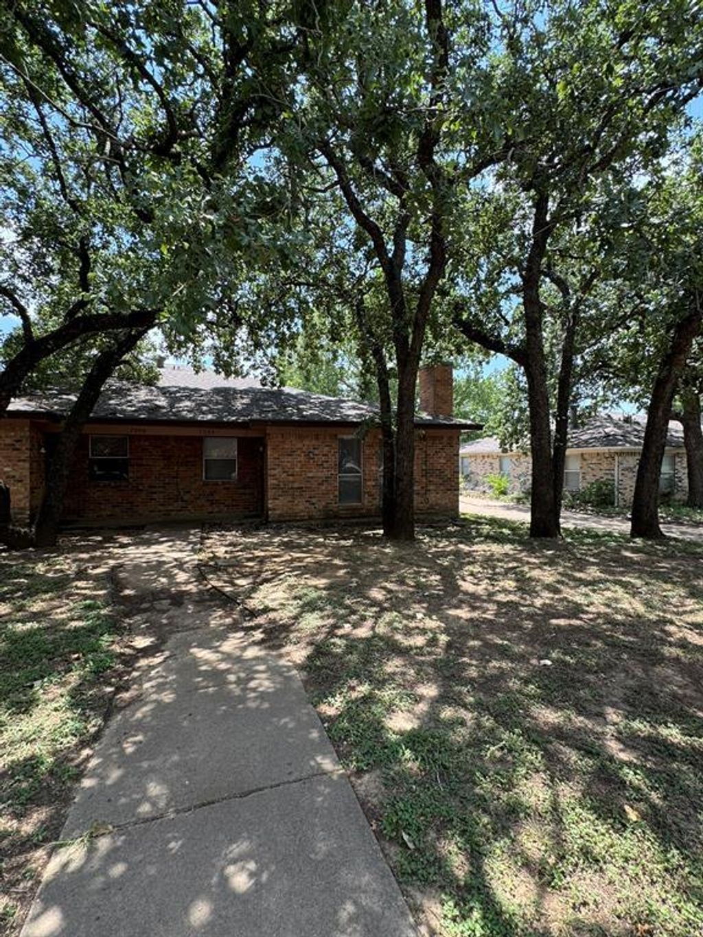 7004 Lincoln Drive, North Richland Hills