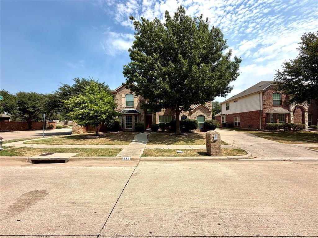 836 Hunters Glen, Murphy