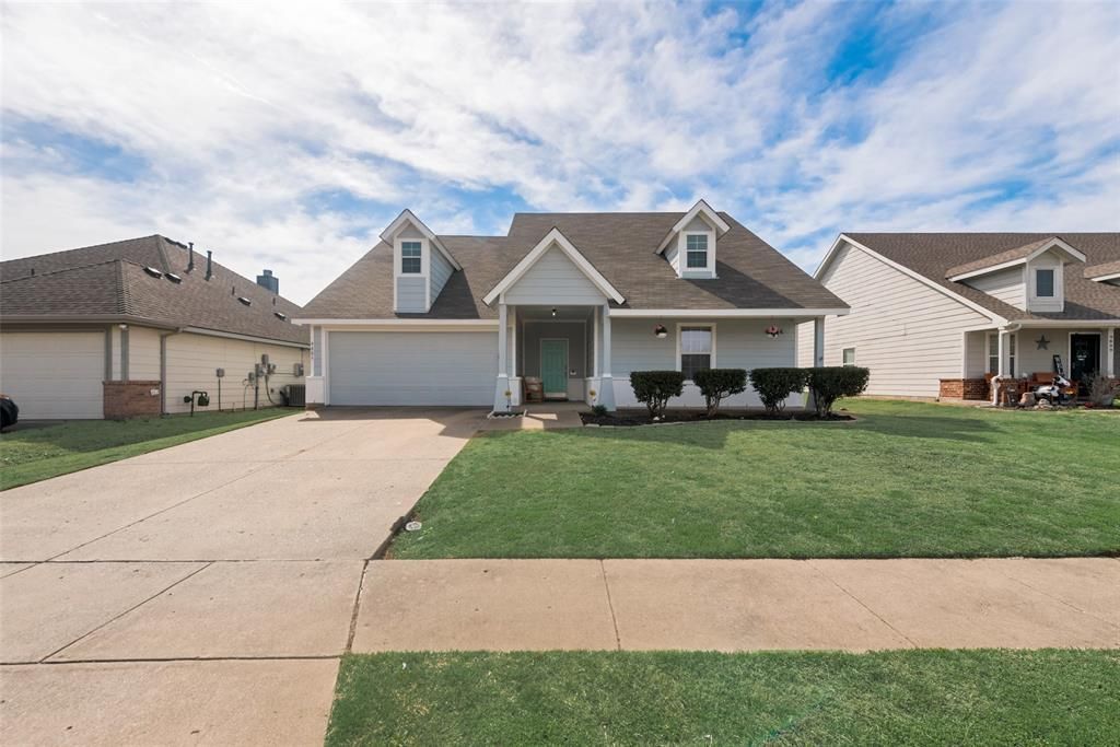 9805 Tanglebrush Drive, McKinney