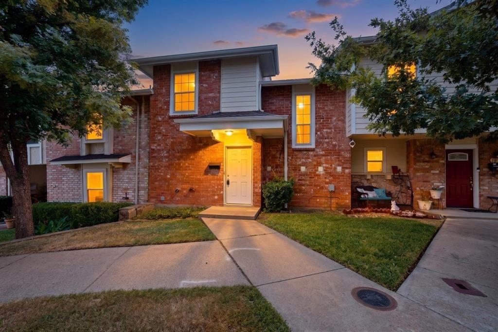 1949 Shorewood Drive, Grapevine