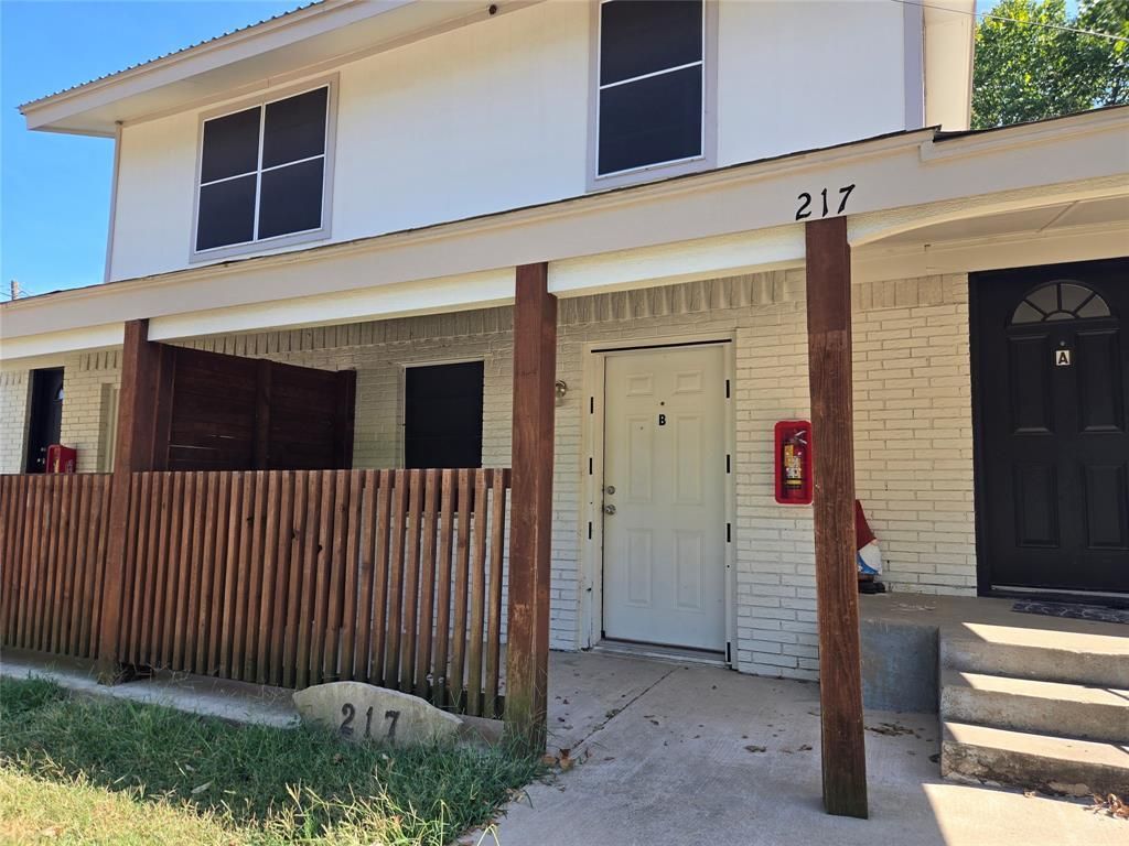 217 E 3rd Street B, Keene