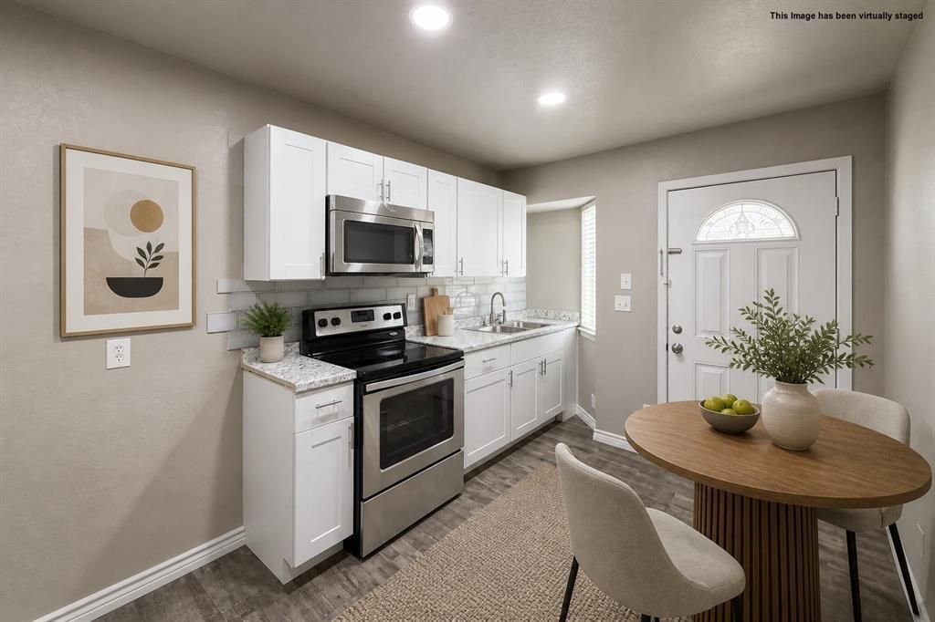 2311 Vagas Street B, Dallas