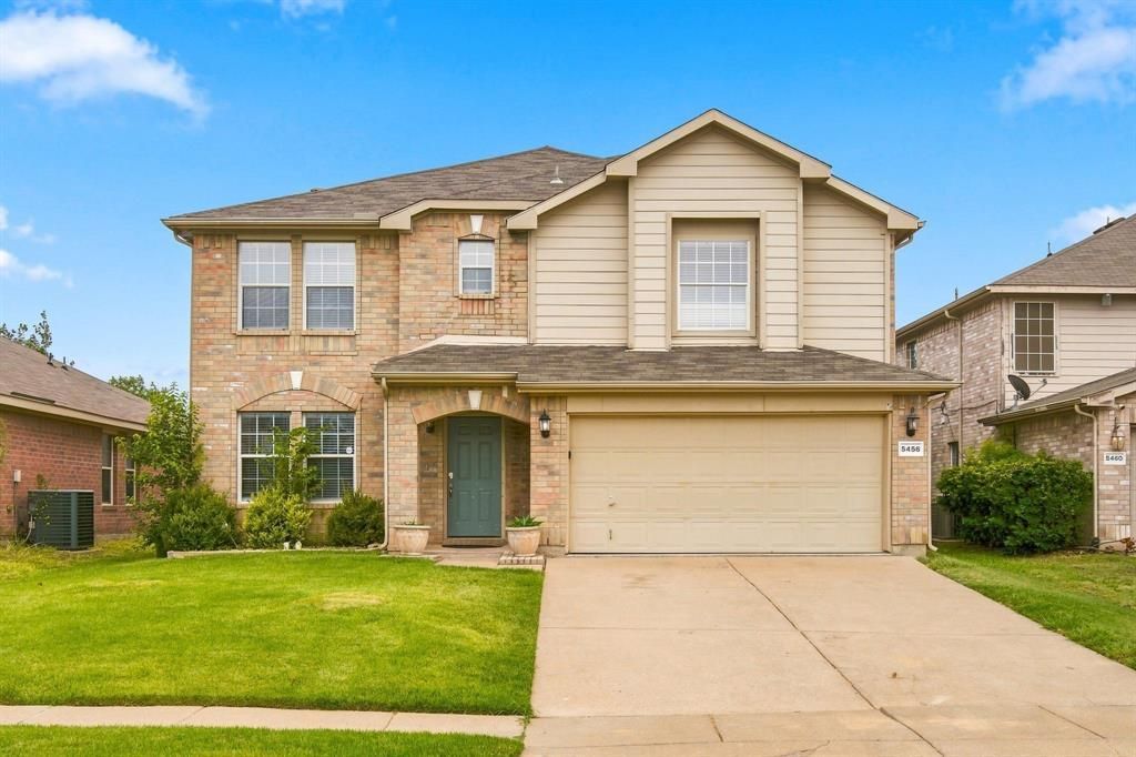 5456 Maverick Drive, Grand Prairie