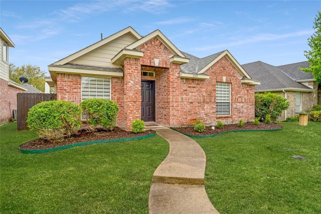 2509 N Brook Drive, McKinney