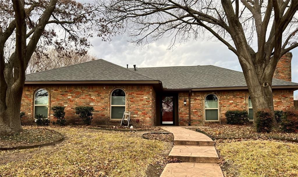 2501 Landershire Lane, Plano