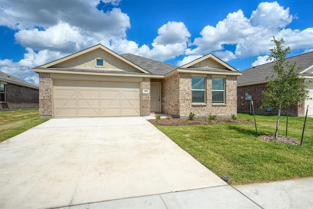 1313 Vattier Street, Little Elm