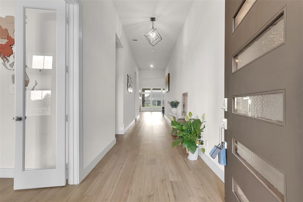 506 Lakeshore Boulevard, Allen