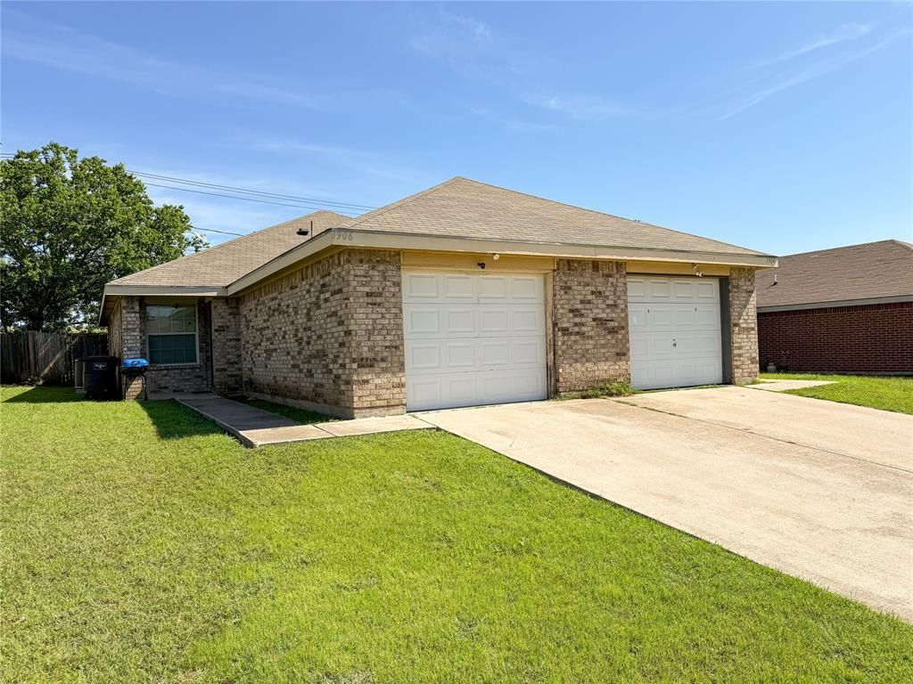 1906 San Rafael, Fort Worth