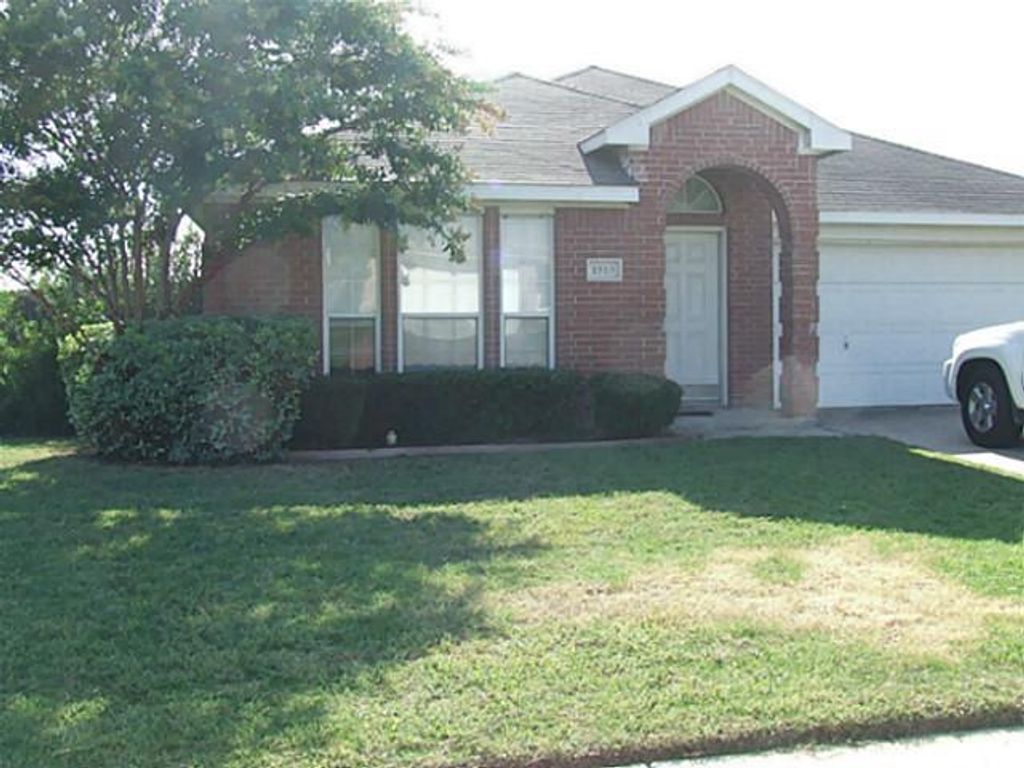 1513 S 3rd Street S, Midlothian