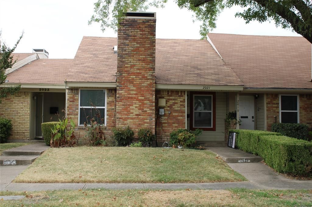 2021 Towngate Drive, Garland