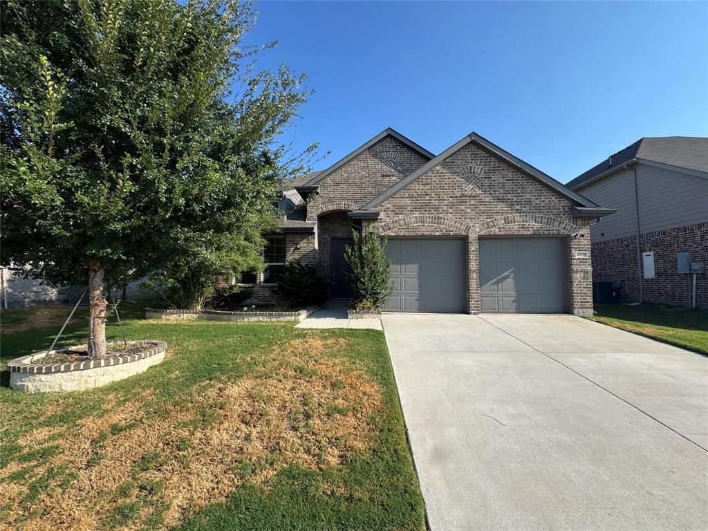 4805 Porque Court, Fort Worth