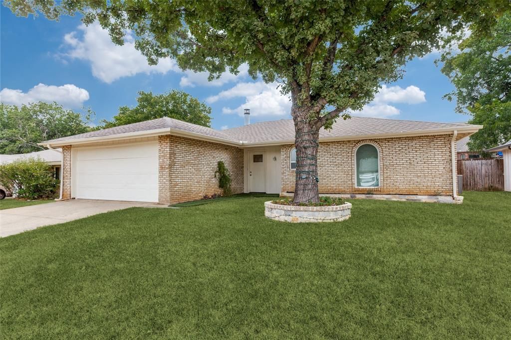 5420 Prince Drive, Lake Dallas