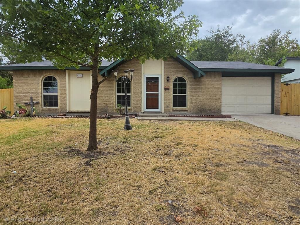 5102 Preston Trail, Garland