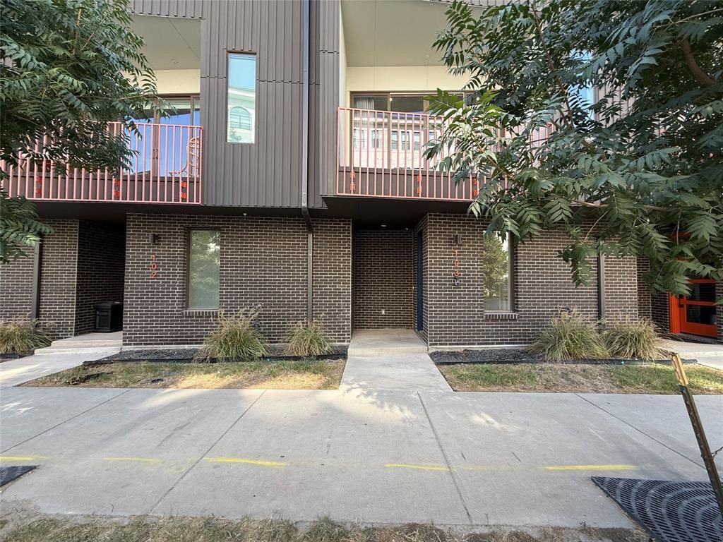 236 Melba Street 103, Dallas