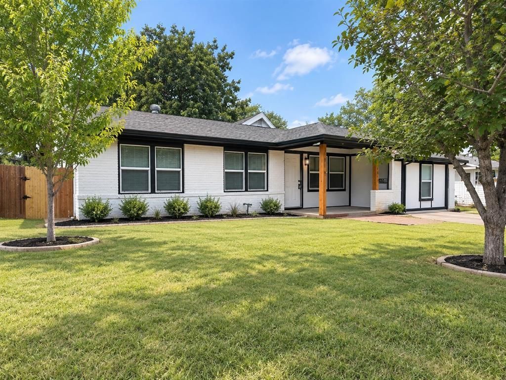 1918 Proctor Drive, Grand Prairie