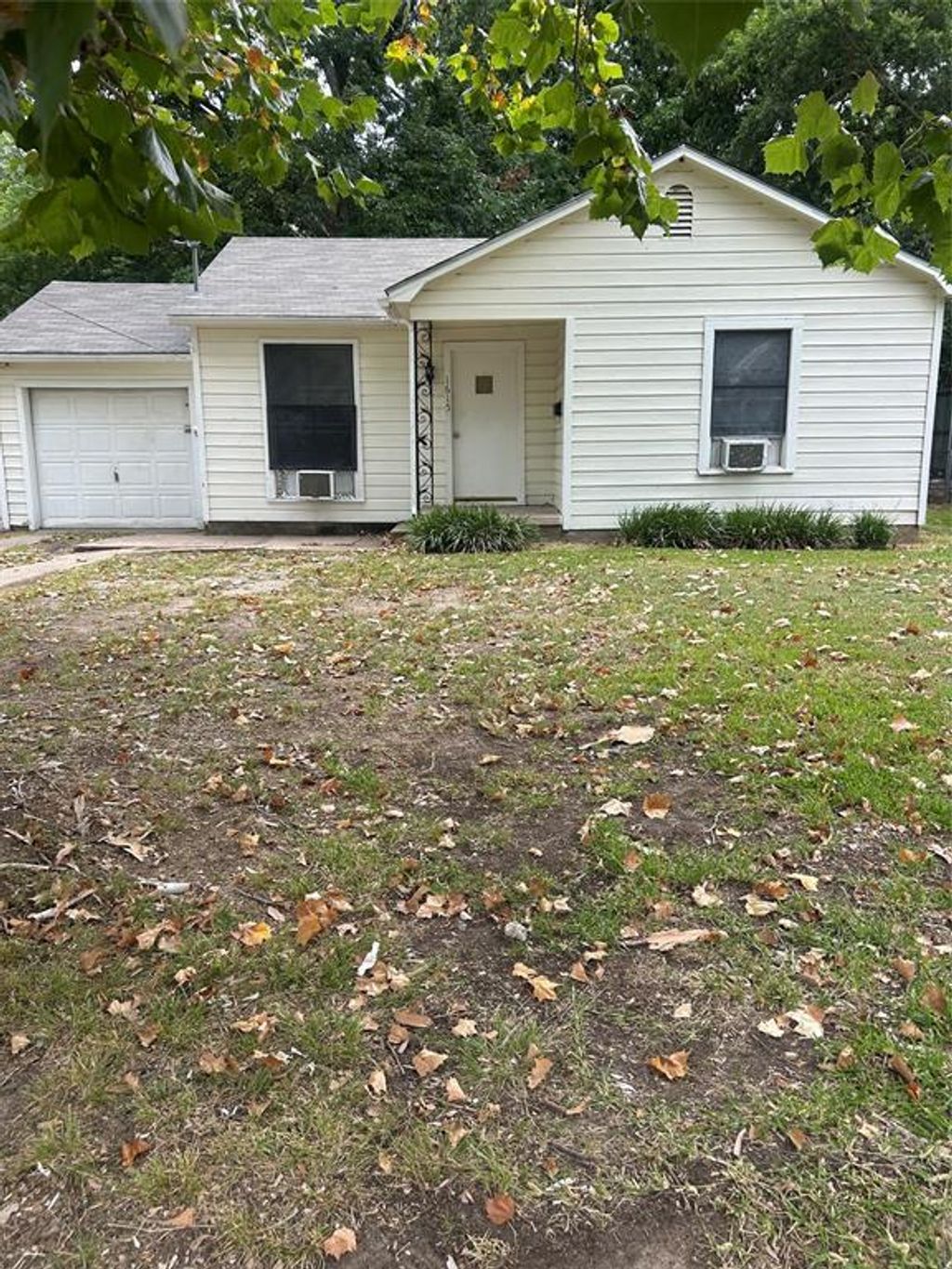 1615 N Highland Avenue, Sherman