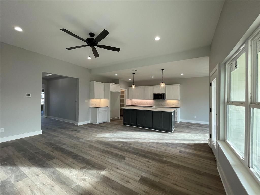 4914 Dry Creek Road, Sherman