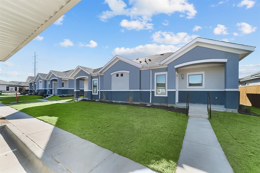 6809 Gladly, McKinney