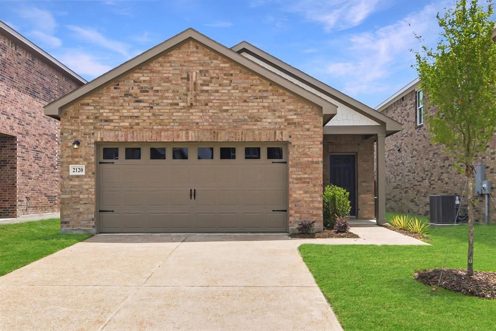 2120 Prairie Lane, Melissa