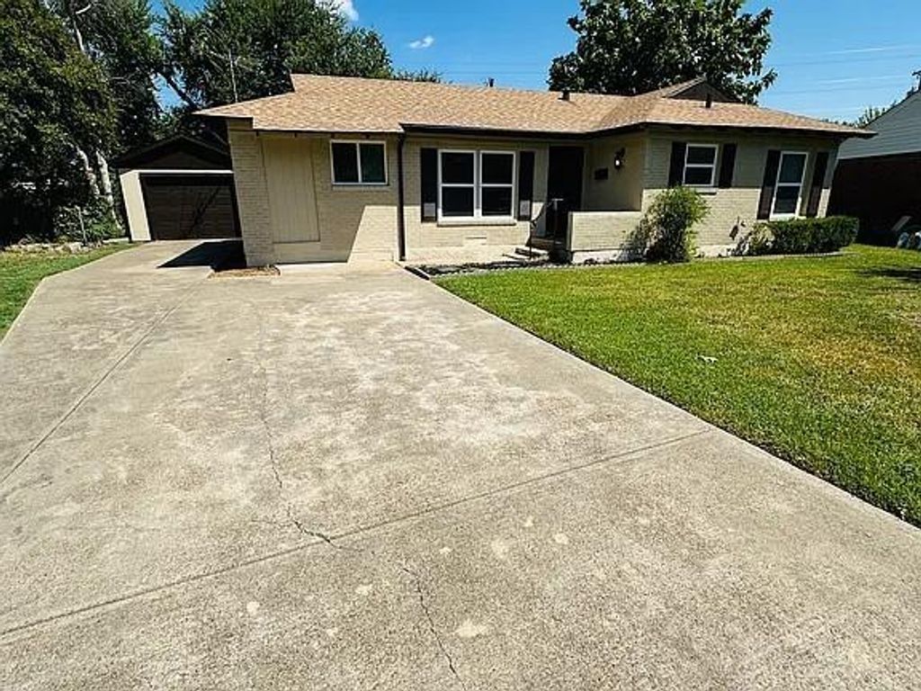 2504 Avon Drive, Garland