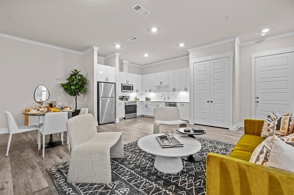 3290 Ganzer Road W 306b, Denton