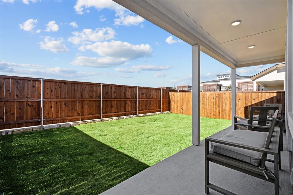 4770 N Luxe Lane 602a, Denton
