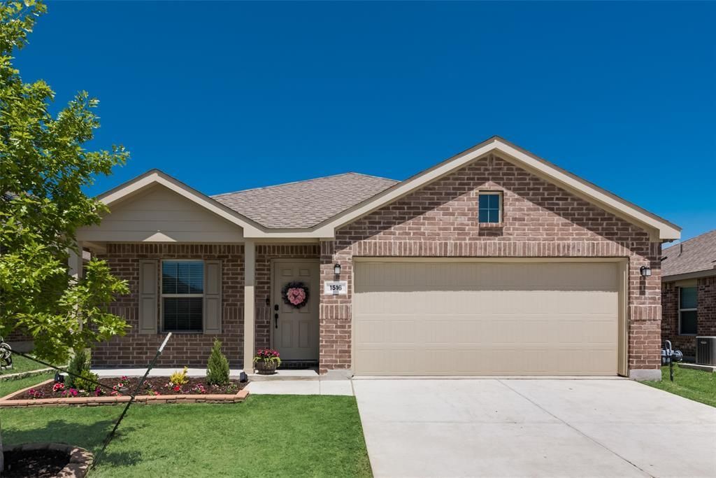 1516 Deerchase Drive, Anna