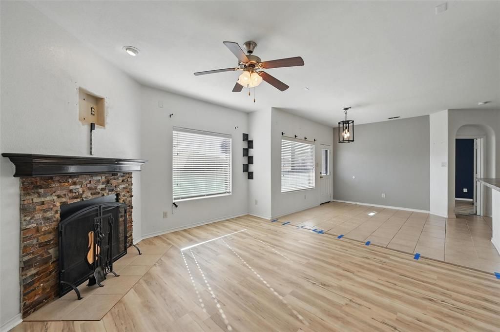 704 San Miguel Trail, Fort Worth